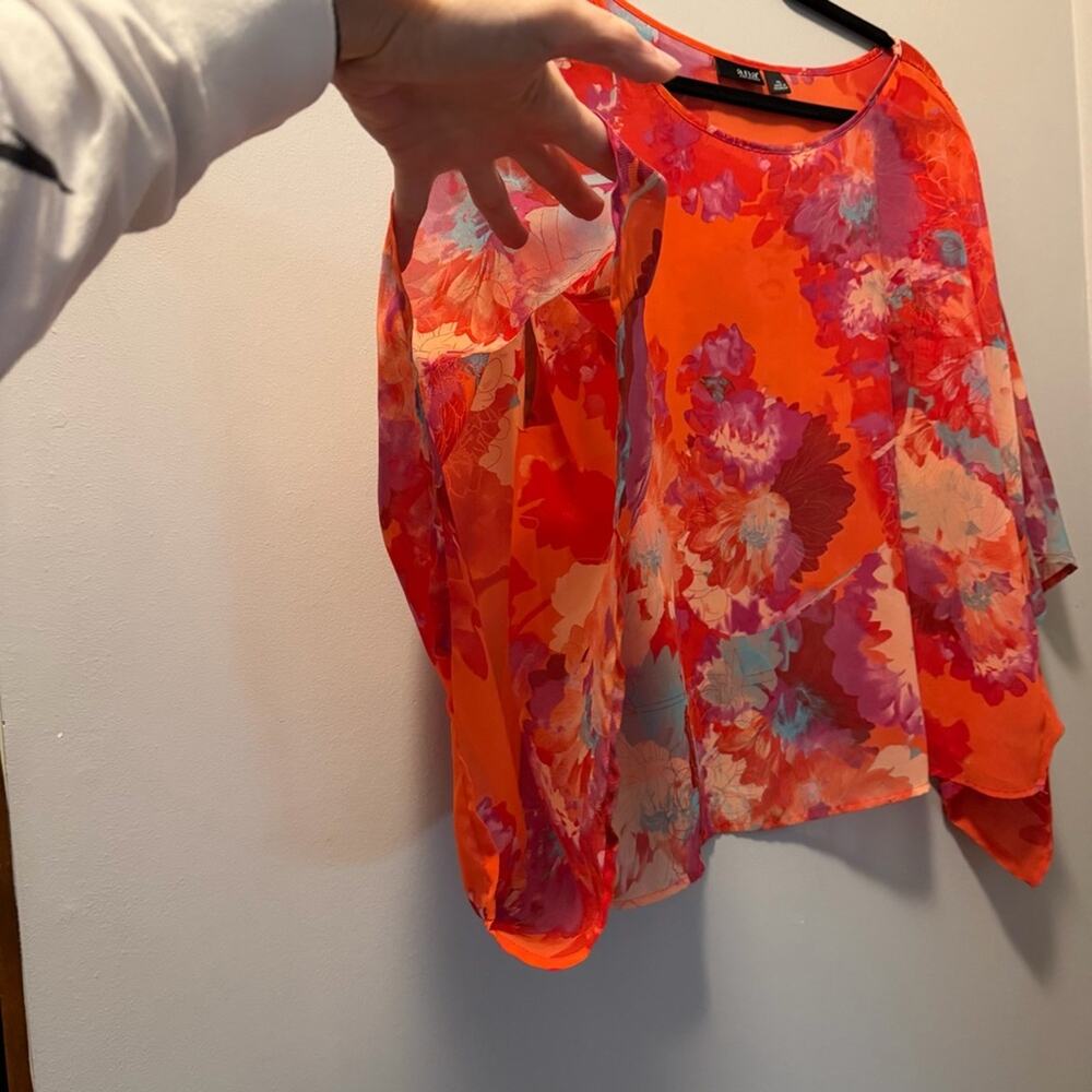 ANA sheer multicolor blouse in a vibrant red and pink floral - Picture 8 of 9